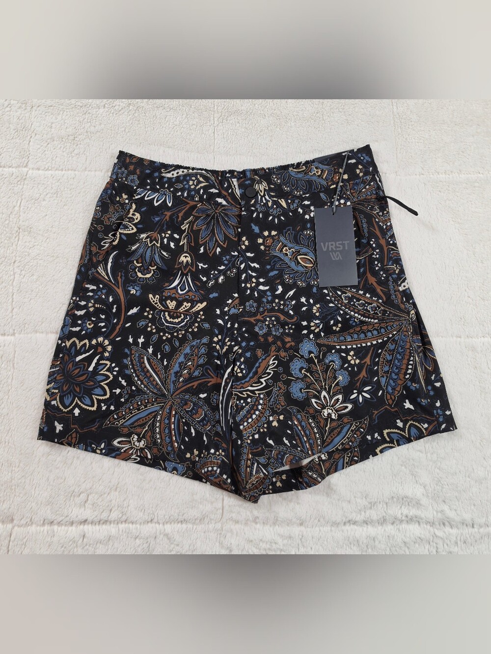 VRST Men's Black Paisley Athletic Shorts with Drawstring